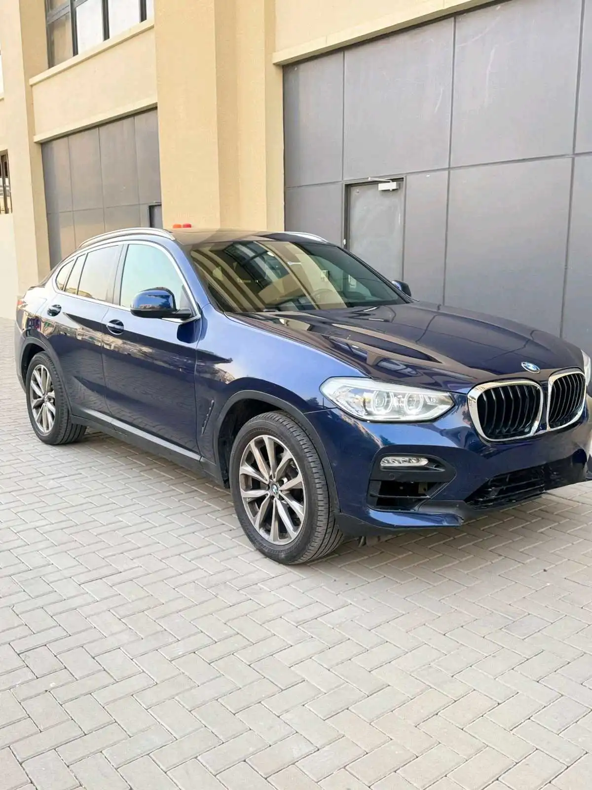 بي أم دبليو X4 2020